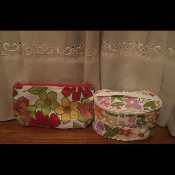 2/$20 Cosmetic Makeup Bags - Picture 1 of 4